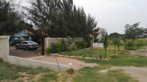 Moony’s Chalets & Camping